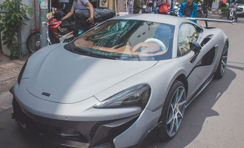 Những mẫu siêu xe độ đình đám tại Việt Nam trong năm 2017